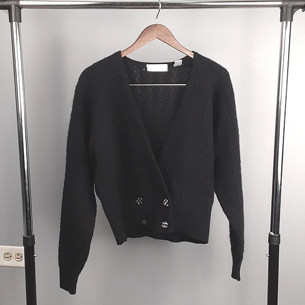 Lord & Taylor Vintage 90's Black Croped Cardigan Lambswool Angora Blend Sweater